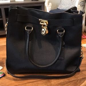 Michaels kors bag LIKE NEW